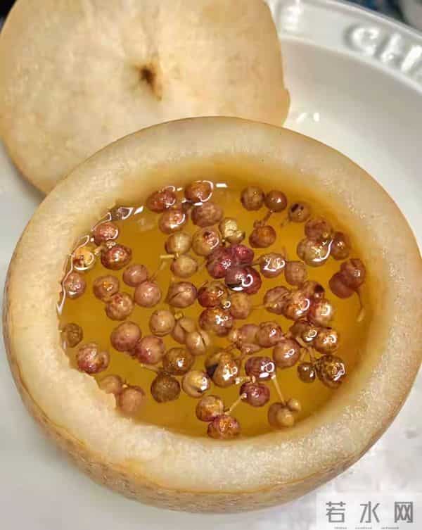 它是止咳第一名,放到锅里蒸一蒸,轻松排出黄痰,喉咙不干不疼了