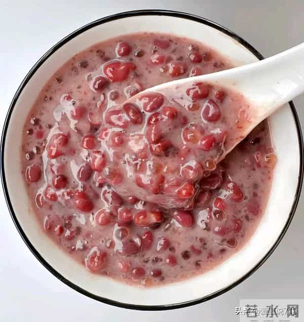 想养出水光肌?这5种食物就够了,越吃越嫩