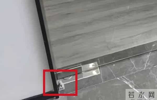 妈妈嫌我不懂时尚,说要给我一个惊喜我:“真的很‘惊’喜……”