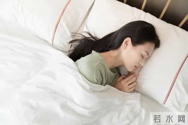 50岁女子感染甲流，天天吃蒸鸡蛋，复查时医生称赞：3点做得好