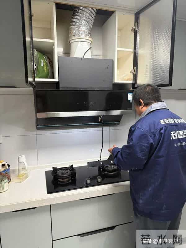 为什么油烟机明明没坏,但就是不吸烟?内行人:别再上赶着当韭菜