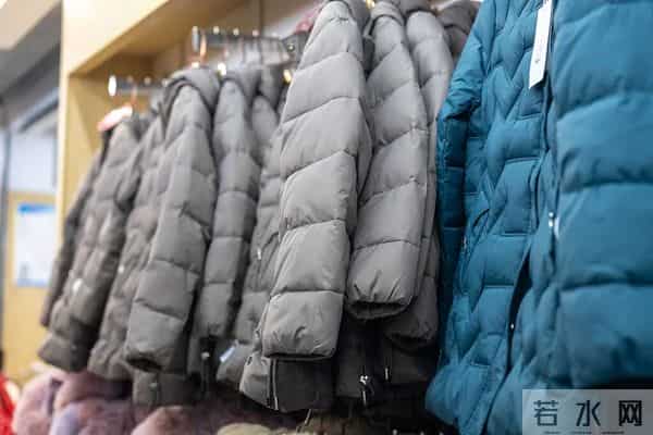 星空夜话 - 穿了这么多年羽绒服，这些细节很多人居然不知道！