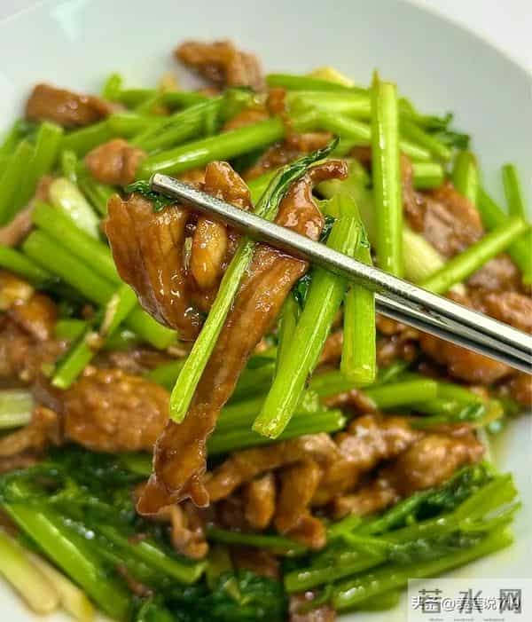 它被叫做“洗肠菜”，2块钱一大盘！润肠通便，肠道干净少生病