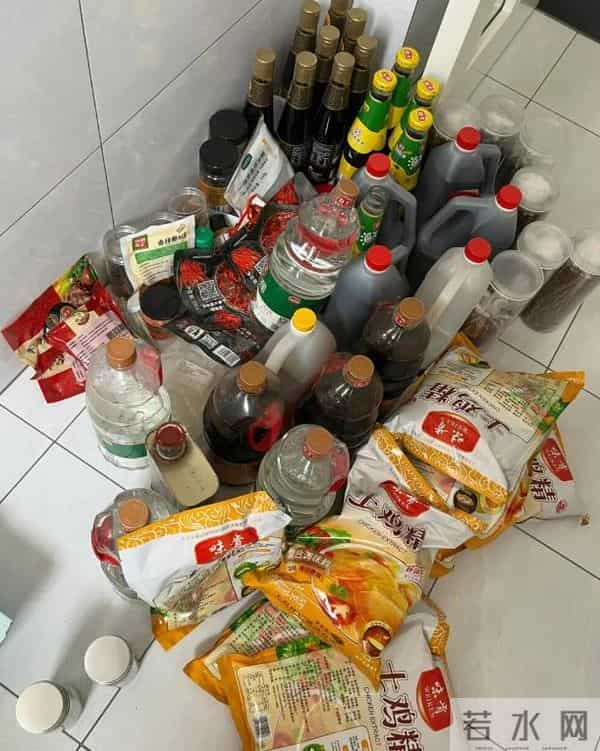 “7种旧东西,再穷也别留”,不是迷信,是很多家庭踩过的坑