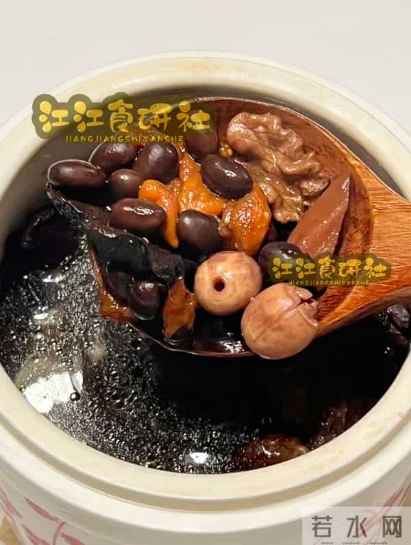 肾好人不老！多吃3种“补肾黄金”，夜尿少、腰不酸，60岁像40