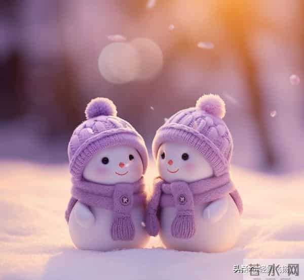 头像 - 浪漫的紫色雪人