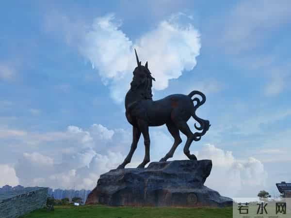 接住了！冥冥有股力量相助，坚信，你家孩子一路顺、顺、顺