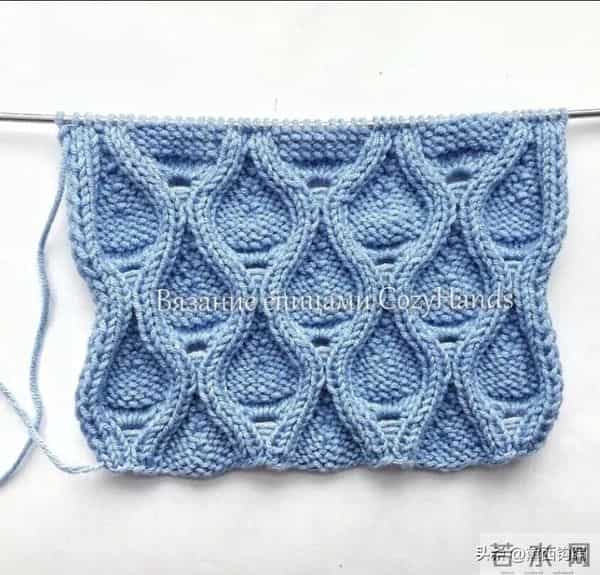 小浆果或叶子形状的棒针图案