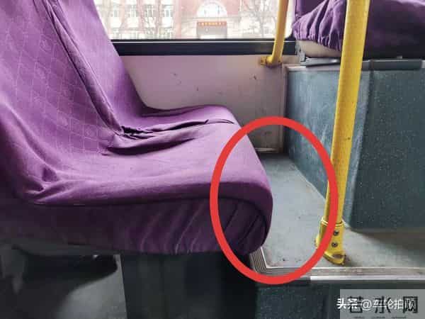 公交71路等了一个多小时才来了一辆