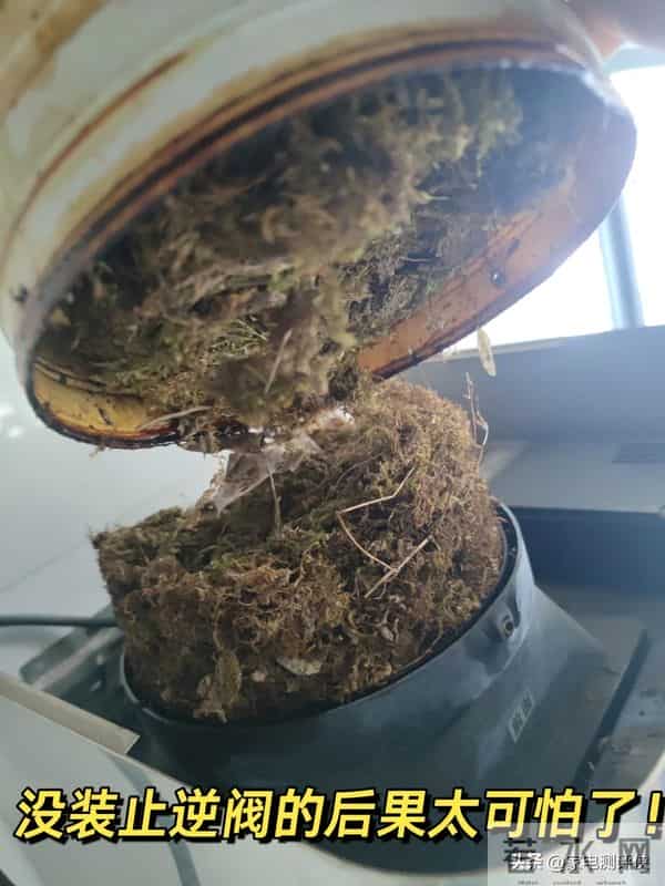 为什么油烟机明明没坏,但就是不吸烟?内行人:别再上赶着当韭菜