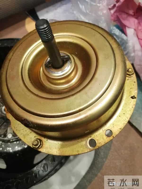 为什么油烟机明明没坏,但就是不吸烟?内行人:别再上赶着当韭菜