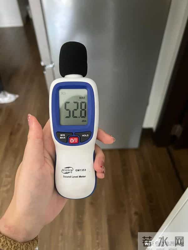 别怪我没提醒你:这5类家电,没坏也要扔掉,不然害人又害己!