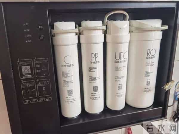 为什么净水器的滤芯寿命与时间有关，却跟净水量和水质无关？