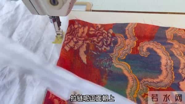 家里旧的缎面被罩不要丢，按照老式被罩再做一遍，成品太漂亮