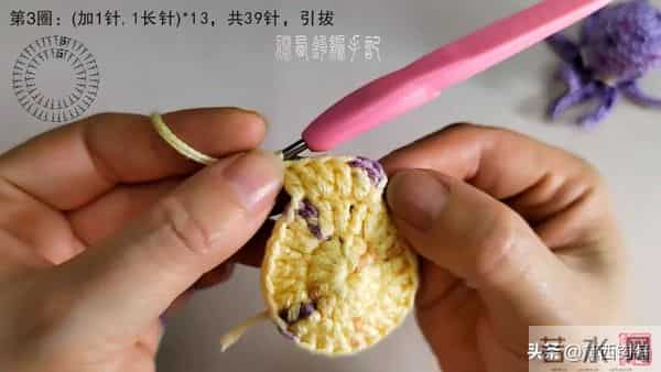 绮络抱枕：绮络花片别闲置，拼个抱枕给小章，有教程，新手也能做