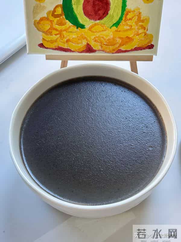 黑豆和它配着吃，等于"补肾王"，强筋骨抗衰老，头发乌黑显年轻