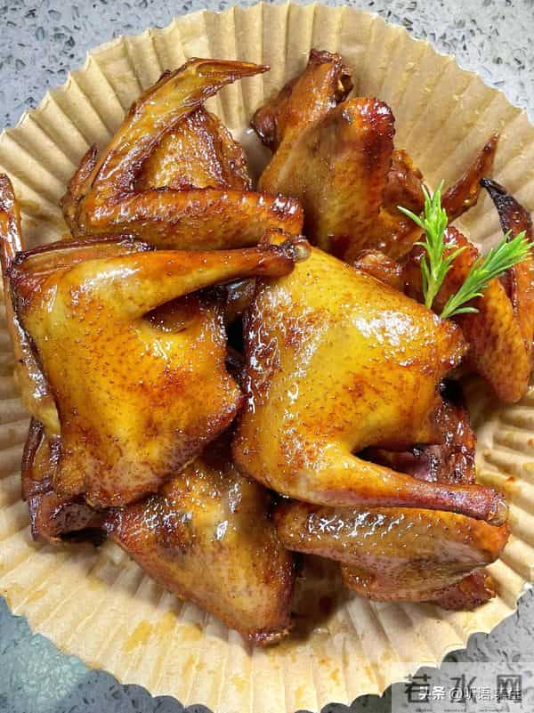 “冬天补阳，手脚不凉”！建议中老年：常吃5样，御寒补阳暖过冬