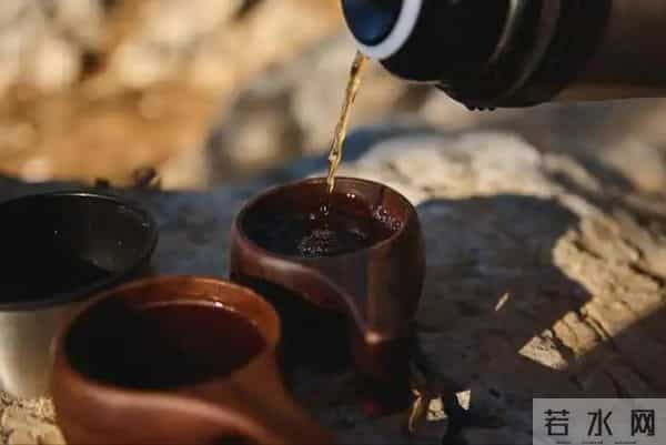 黄酒被关注！医生研究发现：常喝黄酒，或能降低这3种并发症！