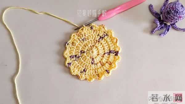 绮络抱枕：绮络花片别闲置，拼个抱枕给小章，有教程，新手也能做