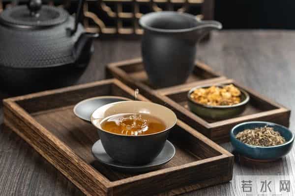 尽快停止饮用这3种茶叶，伤肝是烟酒的5倍，赶紧停下！