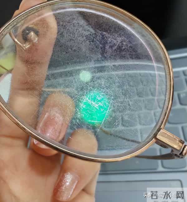 “这10样”东西千万别用酒精擦，一擦就坏，根本没办法修复