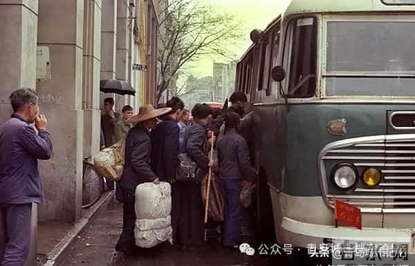 60~70年代的公交车