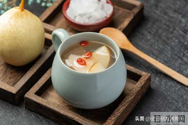 甲流“中招”咳嗽要忌口,少吃3样,多吃5样,滋润肺脏,止咳化痰