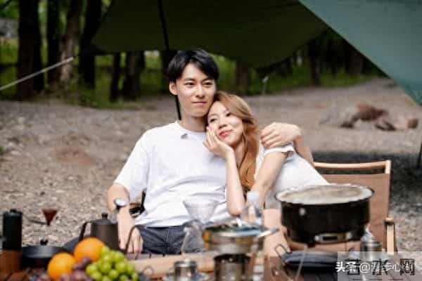 我是一个住家保姆，今年46岁，由于耐不住寂寞，每晚上会去走夜路