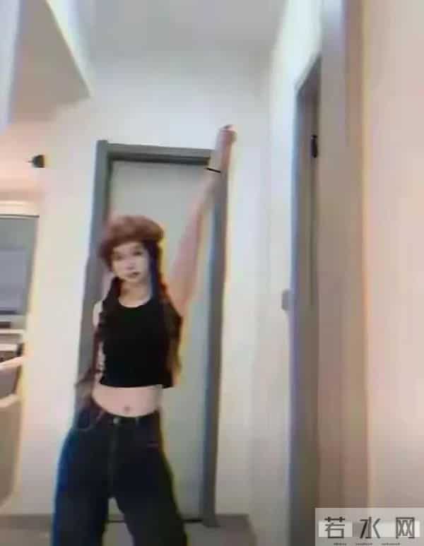 江西一妈妈晒自己3个千金,几秒钟网友心动了3次:怎么都那么漂亮