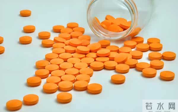 甲流离世的人飙升！医生嘱咐：服用氨氯地平时，切记不要碰这几样