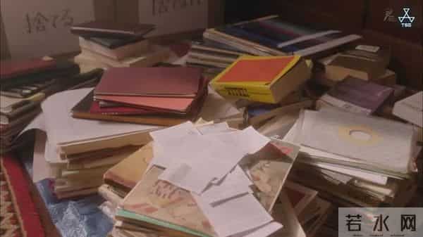 为了给女儿腾出一间书房，一个中年大叔决定“断舍离”