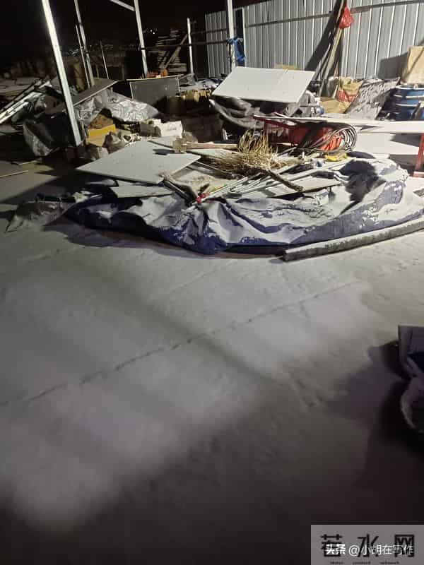 在寒冬，在雪中，一个东北工地民工12月13号日记。