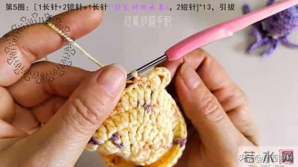 绮络抱枕：绮络花片别闲置，拼个抱枕给小章，有教程，新手也能做