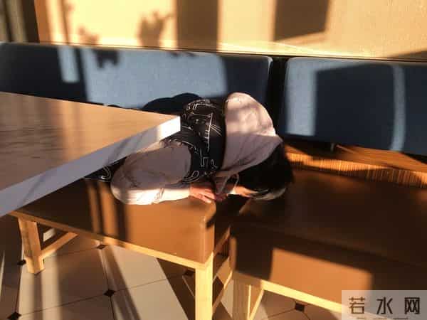 有没有感染甲流，吃饭就知道？感染甲流的，吃饭常有这5个特征