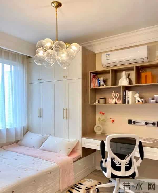 家里再有钱，电视机旁边也不能放4样东西！好多人不懂，尽早拿走