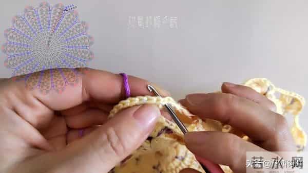 绮络抱枕：绮络花片别闲置，拼个抱枕给小章，有教程，新手也能做