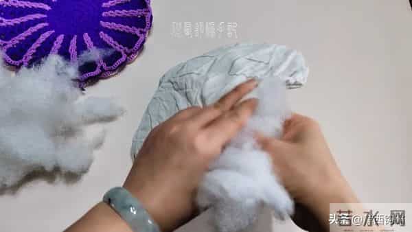 绮络抱枕：绮络花片别闲置，拼个抱枕给小章，有教程，新手也能做