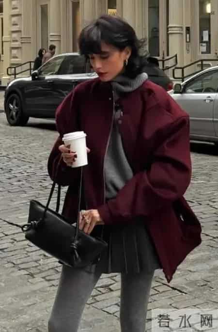 冬日超火的一组配色：灰+红，好看显高级！