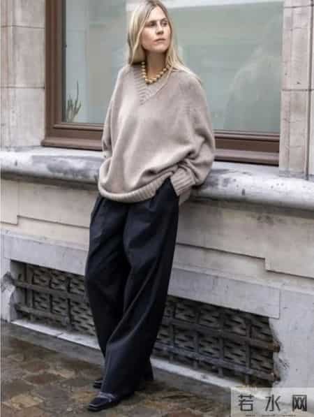 毛衣，配阔腿裤更好看！