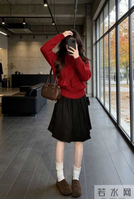 红色毛衣配百褶裙也太绝了吧！一秒穿出甜妹感～