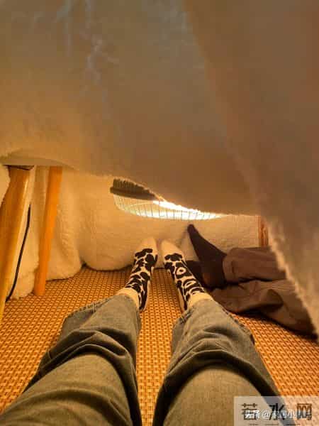 被网友们的“低成本取暖”方式惊到了！不花啥钱，温暖过冬