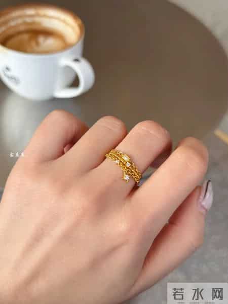宝藏黄金戒指 钻石闪闪发光 怎么戴都好看