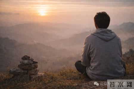 萨提亚｜发现个怪现象：凡是情绪稳定、睡眠好、不焦虑的人，都有一个共性，那就是再大的事也不搁在心里，再恶劣的环境也能想办法适应