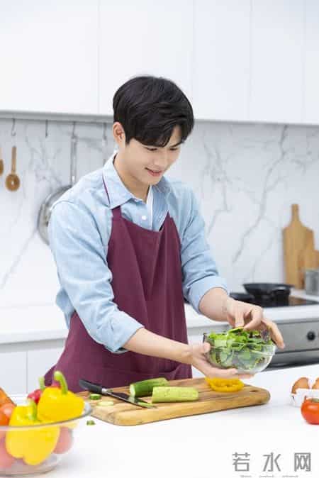 有专家说出实话：不知不觉中，社会上又出现4大“怪象”，太真实