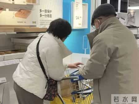 1小时全部售罄！上海市民在宝山宜家“疯狂捡漏”：太值了！餐厅已关闭