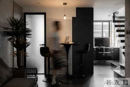 成都帅哥买下57㎡老破小，改造后邻居都惊呆了：我怎么没想到？