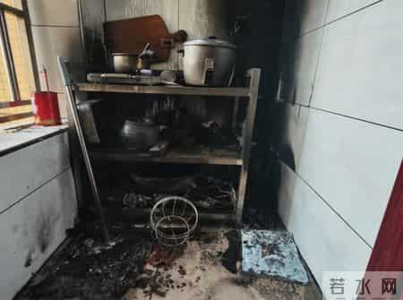 看案例，敲警钟 - 贺州一小区接连发生两起火灾 这些用火安全细节别忽视