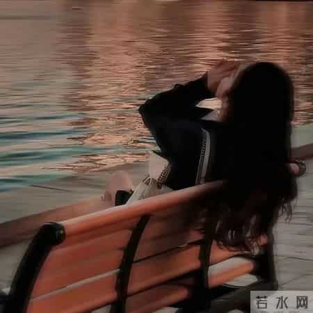 “中年少女的朋友圈，就该这样发”