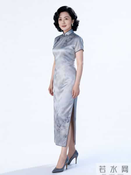 40+穿旗袍别瞎买！莫兰迪配色=优雅天花板