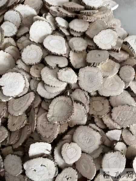 毁掉一锅肉的不是手艺，是那一片被你低估的白芷